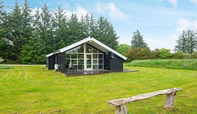 6 person holiday home in Frøstrup-By Traum