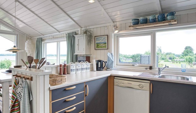 6 person holiday home in Grevinge