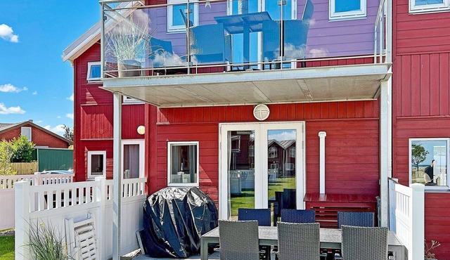 6 person holiday home in Hadsund