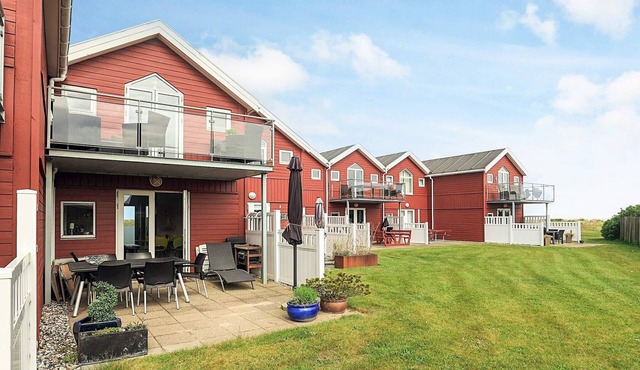 6 person holiday home in Hadsund-By Traum