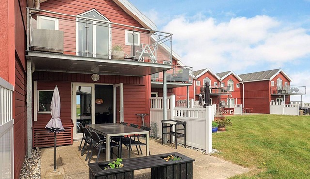 6 person holiday home in Hadsund