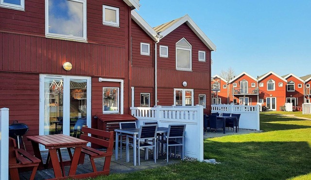 6 person holiday home in Hadsund-By Traum