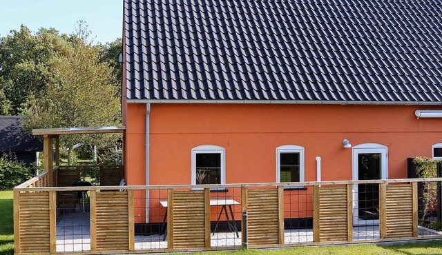 6 person holiday home in Hadsund