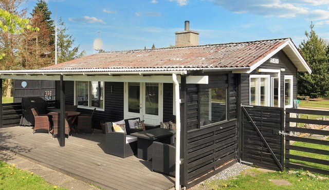 6 person holiday home in Hadsund