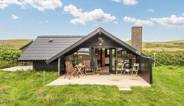 6 person holiday home in Harboøre