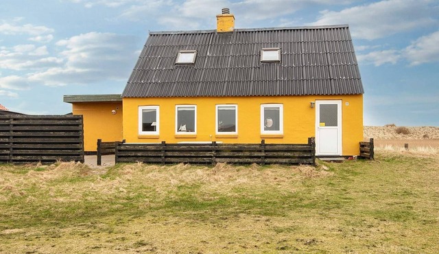 6 person holiday home in Harboøre-By Traum