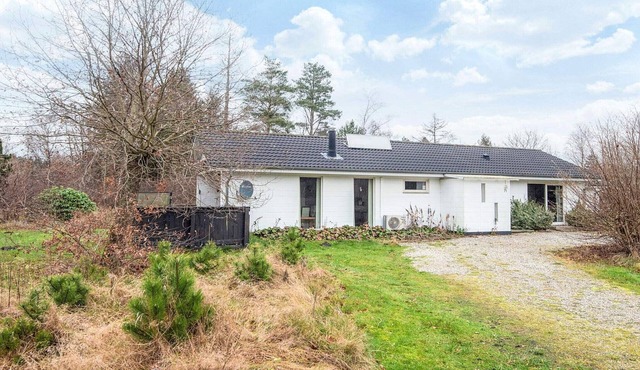 6 person holiday home in Herning