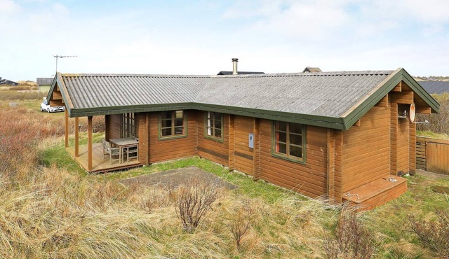6 person holiday home in Hirtshals