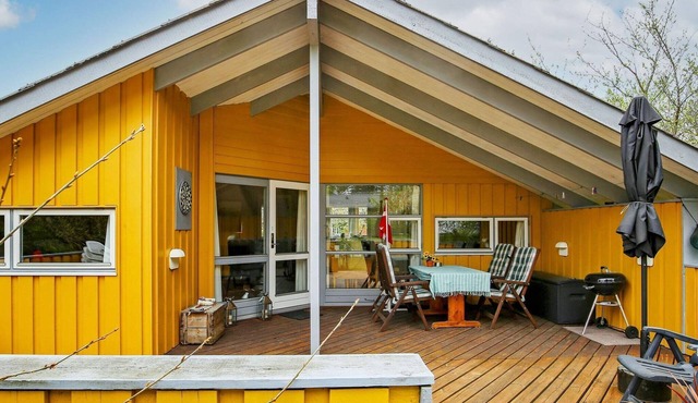 6 person holiday home in Idestrup-By Traum