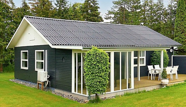 6 person holiday home in Idestrup-By Traum