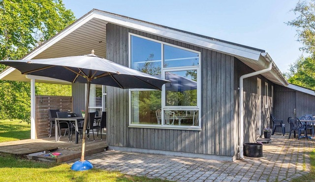 6 person holiday home in Løgstør-By Traum