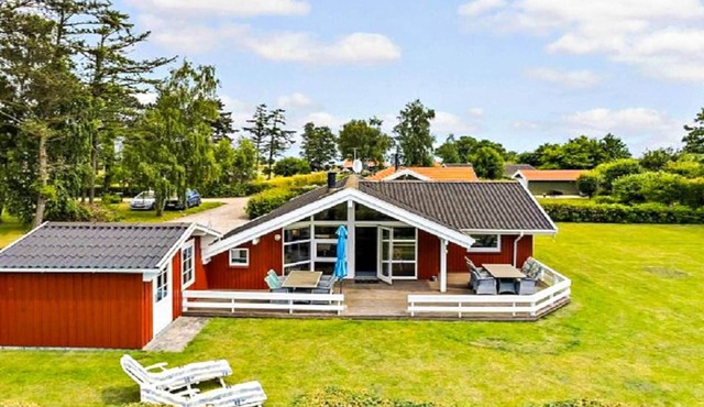 6 person holiday home in Otterup-By Traum