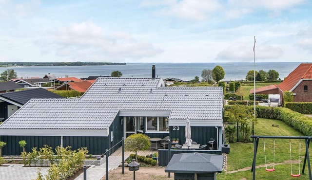 6 person holiday home in Sjølund