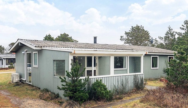 6 person holiday home in Thisted-By Traum