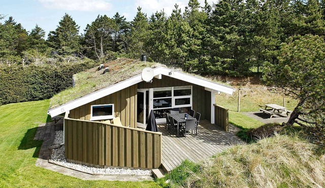 6 person holiday home in Blokhus-By Traum