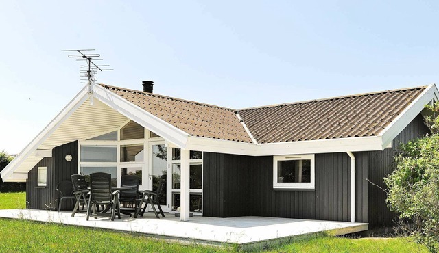 6 person holiday home in Ebberup-By Traum