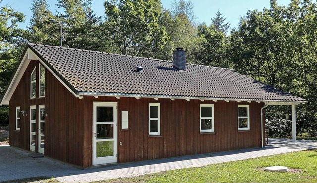 6 person holiday home in Hadsund-By Traum