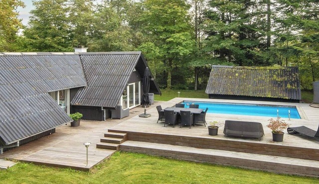 6 person holiday home in Hemmet-By Traum