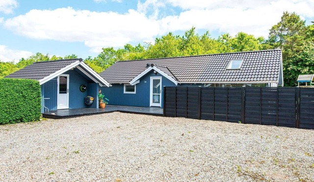 6 person holiday home in Hovborg-By Traum