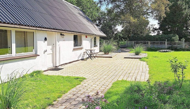 6 person holiday home in Kolind-By Traum