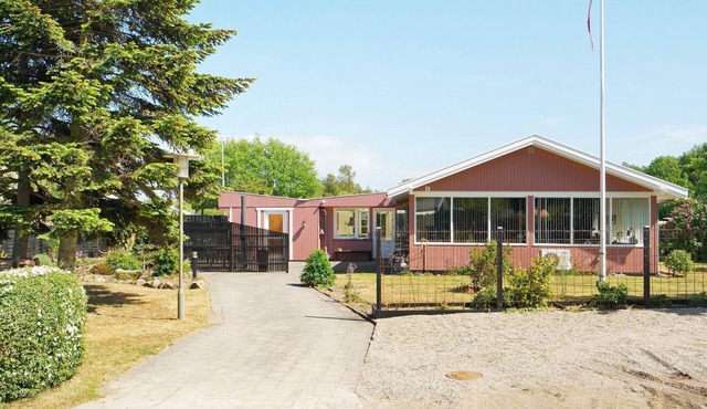 6 person holiday home in Korsør