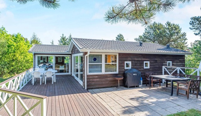 6 person holiday home in Løgstør-By Traum