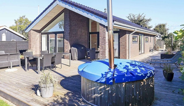 6 person holiday home in Otterup