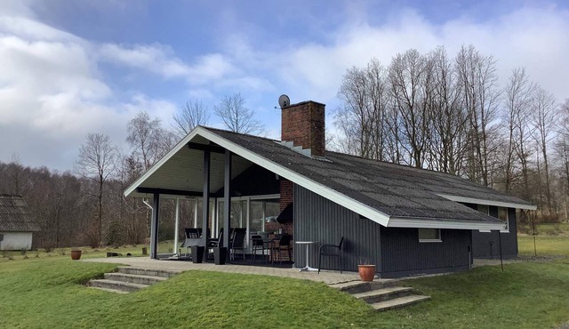 6 person holiday home in Roslev