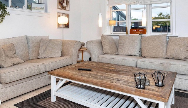 6 person holiday home in Skagen