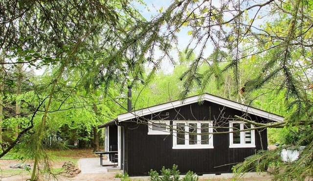 6 person holiday home in Strøby