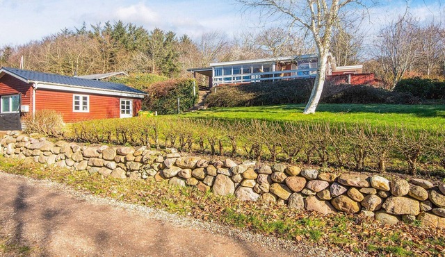 6 person holiday home in Struer-By Traum