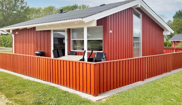6 person holiday home in Sydals-By Traum