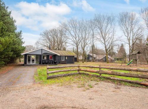 6 person holiday home in Ansager-By Traum