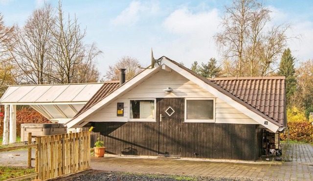 6 person holiday home in Ansager