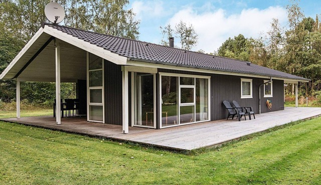 6 person holiday home in Ans By