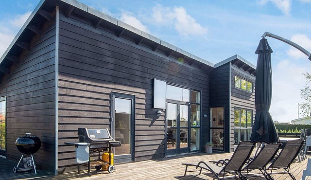 6 person holiday home in Bjert-By Traum