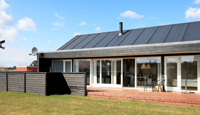 6 person holiday home in Brovst