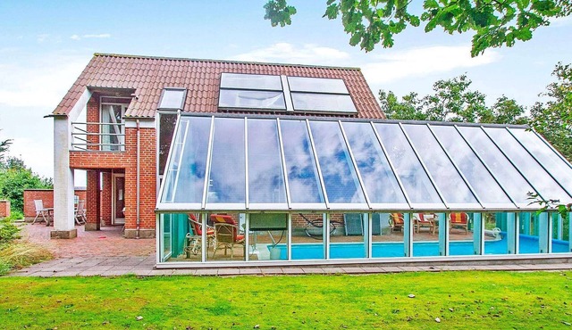 6 person holiday home in Farsø