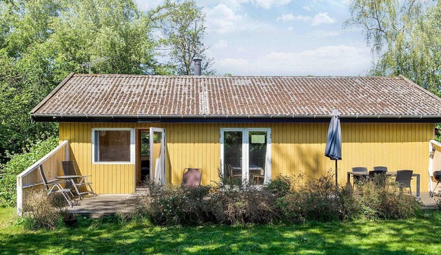 6 person holiday home in Højby-By Traum