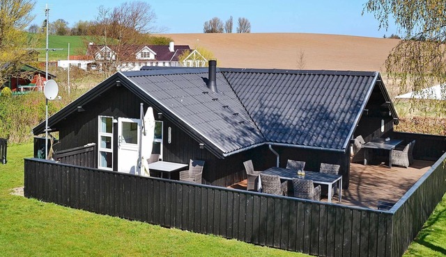 6 person holiday home in Haarby