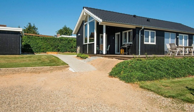 6 person holiday home in Hejls