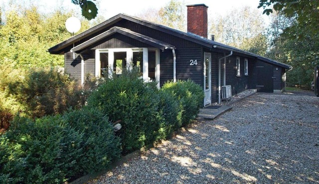 6 person holiday home in Hemmet-By Traum