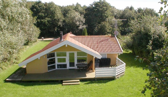 6 person holiday home in Humble-By Traum