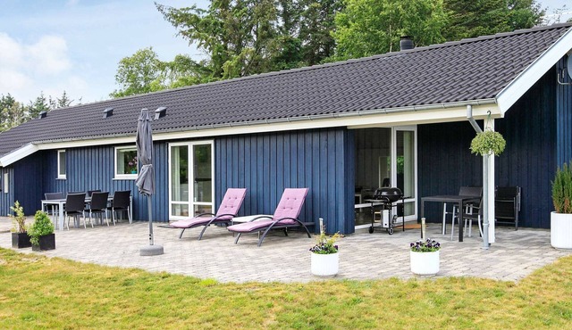 6 person holiday home in Jerup