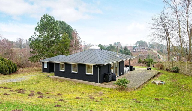 6 person holiday home in Knebel-By Traum