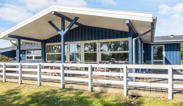 6 person holiday home in Knebel-By Traum