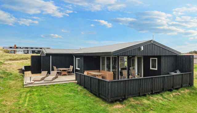 6 person holiday home in Løkken-By Traum