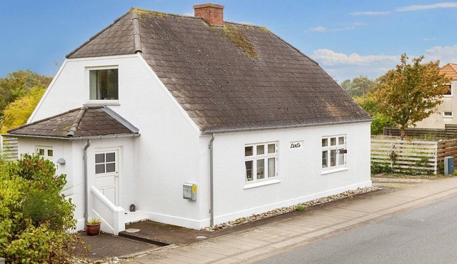 6 person holiday home in Læsø-By Traum