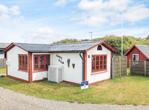 6 person holiday home in Løgstør