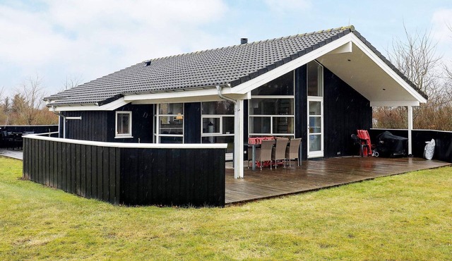 6 person holiday home in Løkken-By Traum
